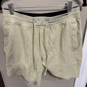 Mens Lululemon shorts
